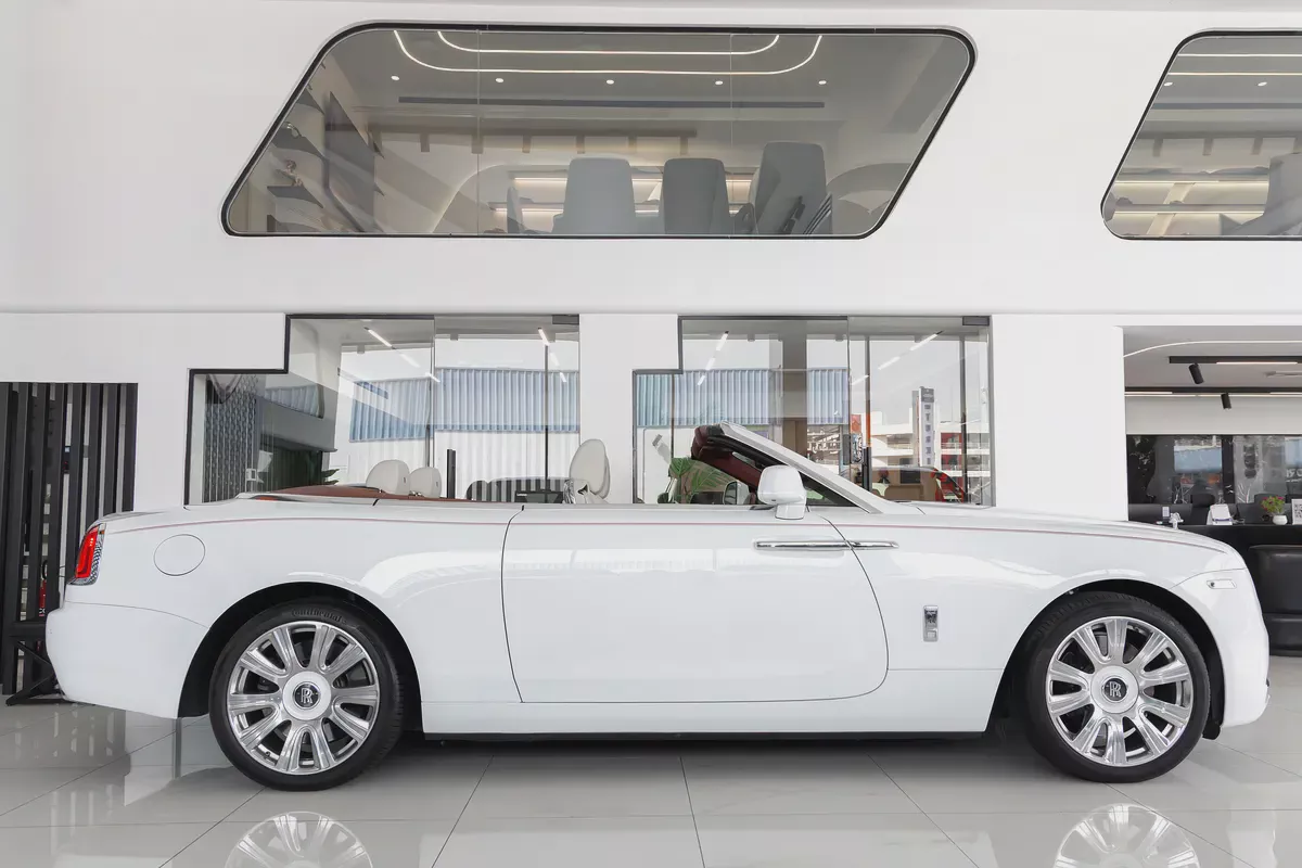 Rolls-Royce Dawn  | Fully Loaded | GCC Specs | Mint Condition | WARRANTY THROUGH PITSTOP 360 AGMC-6-6