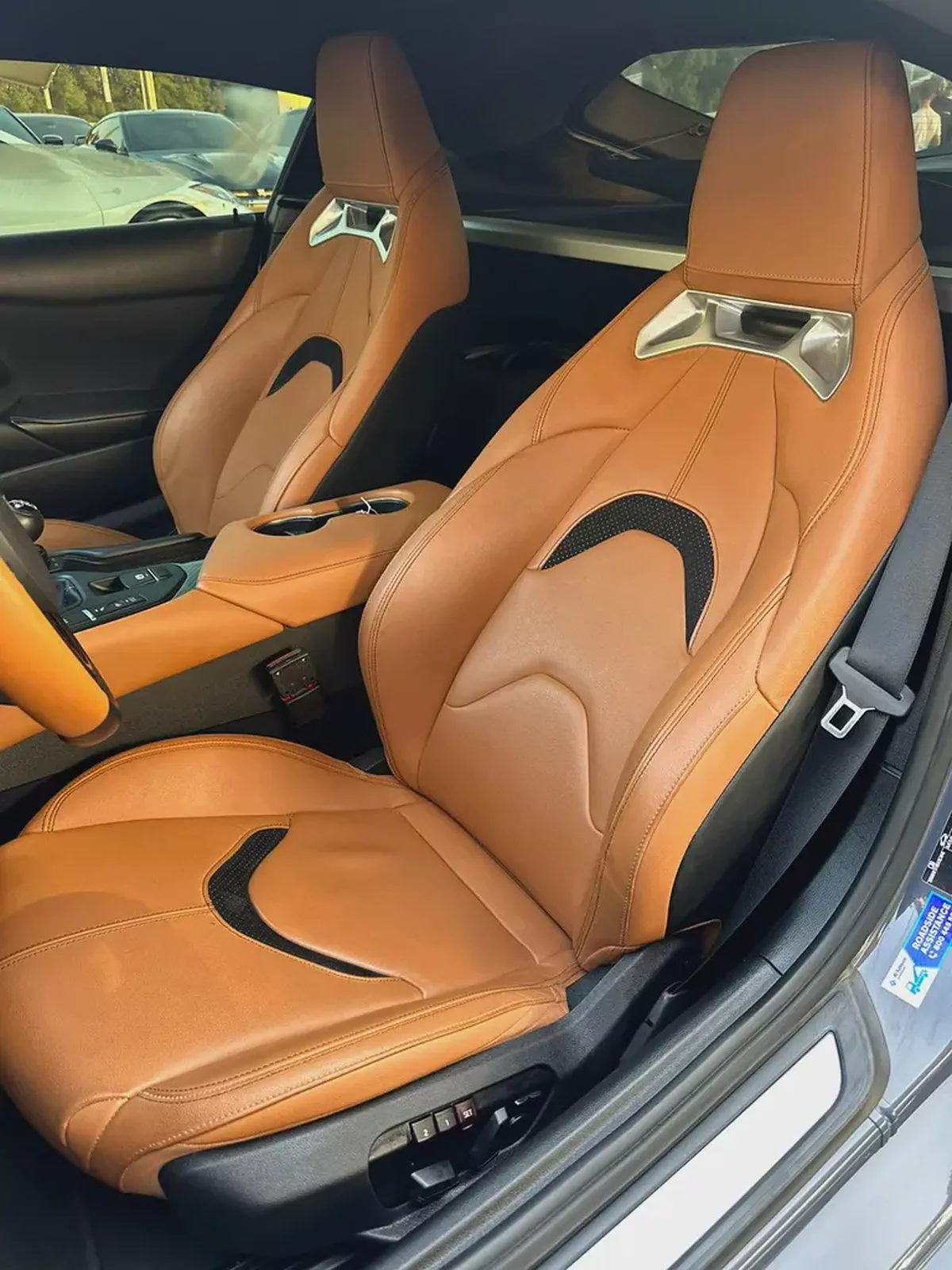 TOYOTA SUPRA GR GCC 2024Full Service history (Under Warranty)
Original Paint Zero Accidents 
Manual-6-6