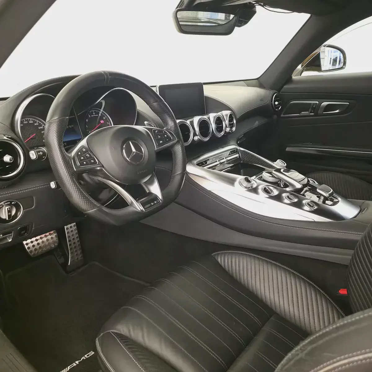 AED 4684 PM | MERCEDES BENZ AMG GTR KIT 2019 | PRISTINE CONDITION | 1 YEAR WARRANTY-10-10