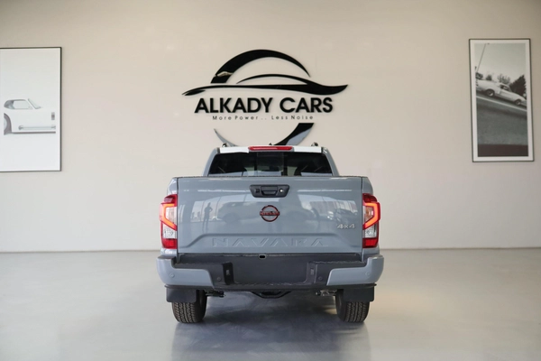 NISSAN NAVARA 2.5 DIESEL PRO4X 4X4 AT 2025