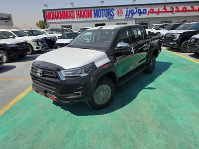 Toyota Hilux SR5 Double Cab 4.0L Petrol 2026 | 2026-6