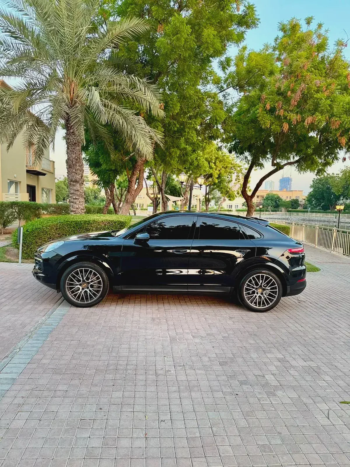 2021 Cayenne S Coupe, GCC Specs, perfect condition-11-11