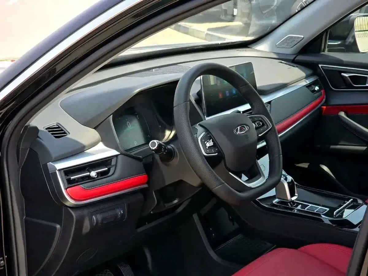 Chery Tiggo 7 Luxury Chery Tiggo 7 Luxury with panoramic roof 2026 GCC specs (FOR EXPORT ONLY)-3-0