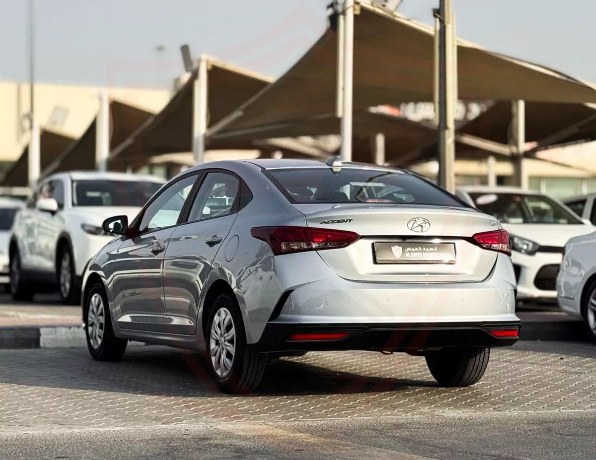 Hyundai Accent GL SMART Hyundai Accent | 1.6 L | 2023 | GCC | Accident-Free | In Excellent Condition | 638 P.M-4-0