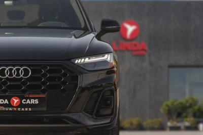 Audi SQ5 2023-4