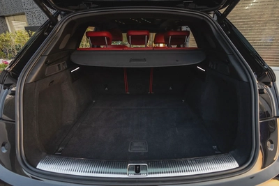 Audi SQ5 2023-7
