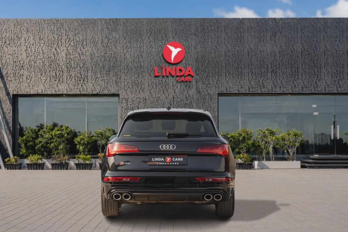 Audi SQ5 2023-19-19