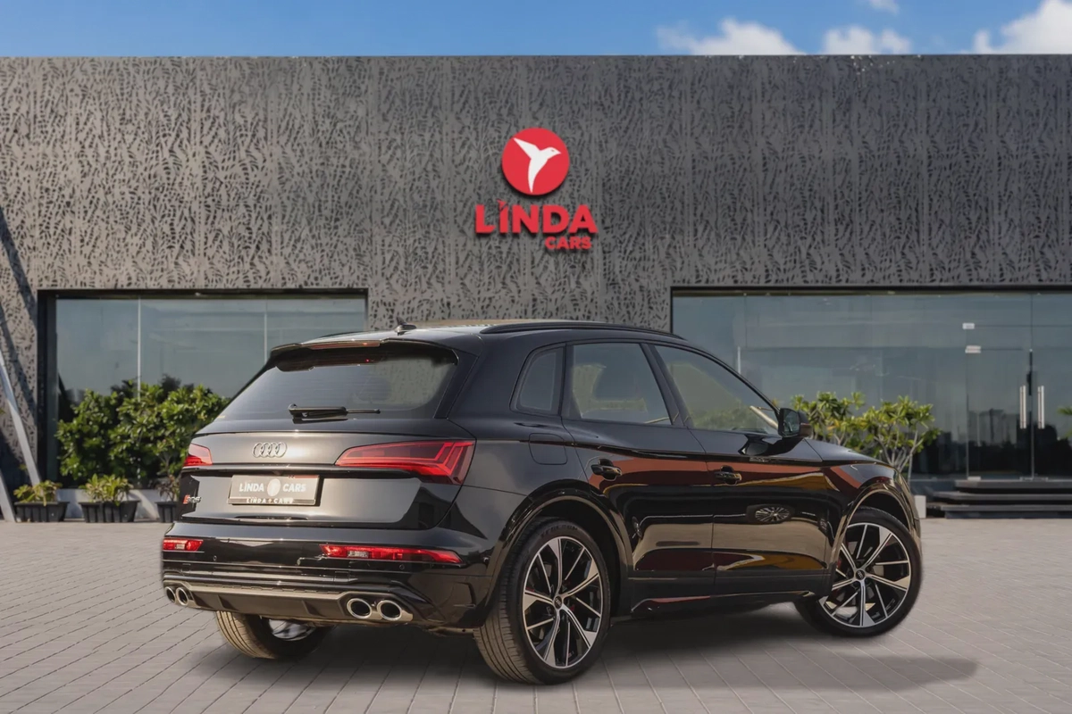 Audi SQ5 2023-17-17