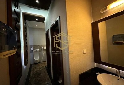 FULL FLOOR FOR RENT IN VOCO DUBAI, SHEIKH ZAYED ROAD-22