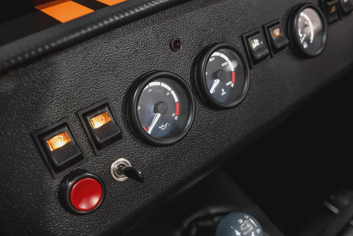 CASH ONLY: 239,000 AED | 2025 Caterham 360S / Perfect Entry-Level Caterham / Caterham Warranty-10-10