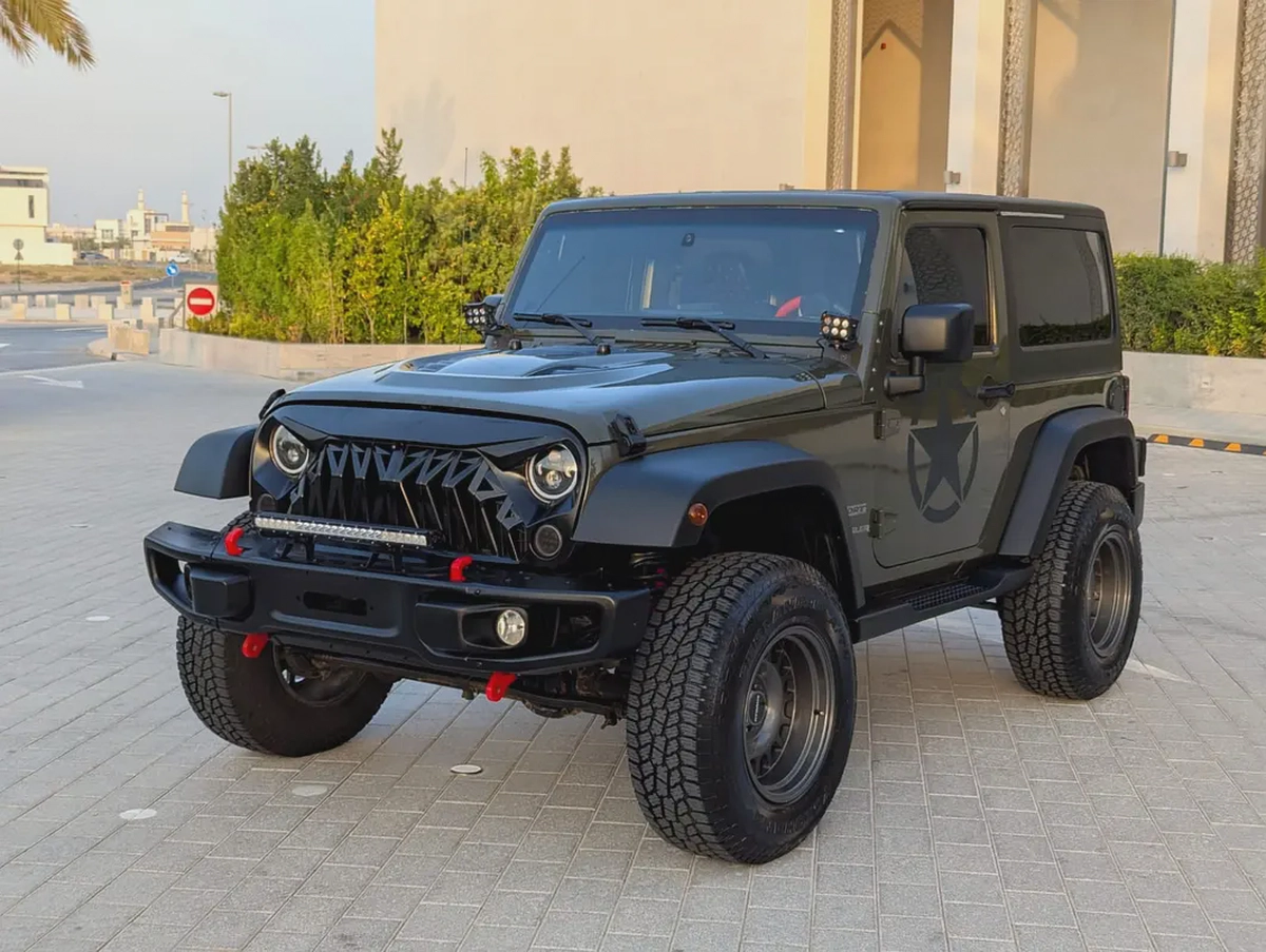 Jeep Wrangler Sport 2015 GCC Specs - Well Maintained And Fully Modded Very Clean Low KM SUV