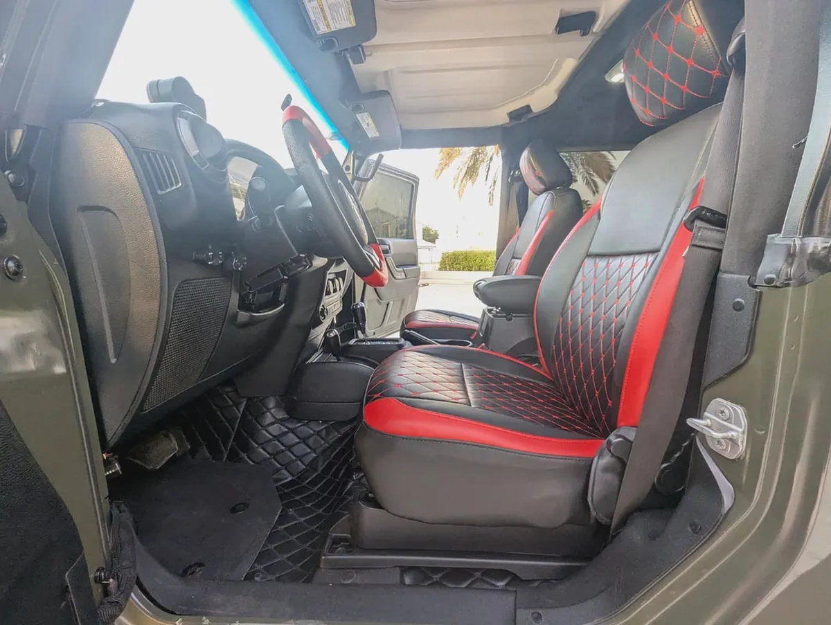 Jeep Wrangler Sport 2015 GCC Specs - Well Maintained And Fully Modded Very Clean Low KM SUV