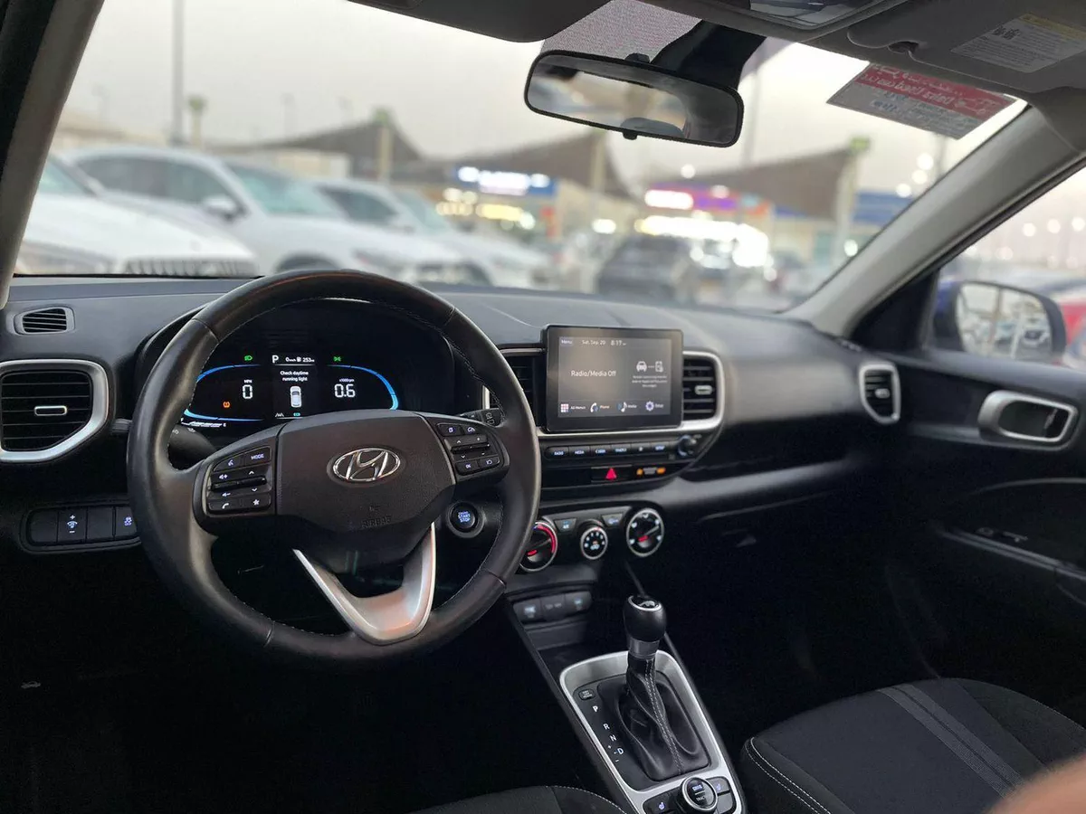 For sale Hyundai Venue I (Indian Market) Facelift, 1.0 l, 2023 in UAE, Sharjah-6-6