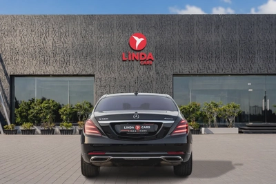 Mercedes-Benz S-Class 560 2019-8