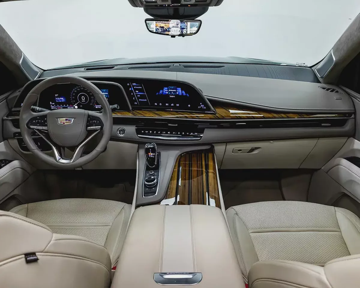 CADILLAC ESCALADE SPORT PLATINUM - 2022 - GCC - AL GHANDI WARRANTY AND SERVICE CONTRACT-4-4