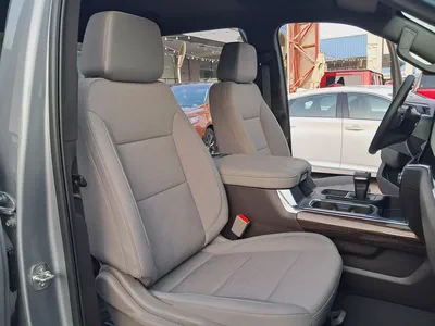 GMC Sierra Elevation | GCC Specs Accident Free Under Warranty Very Well Maintained-12