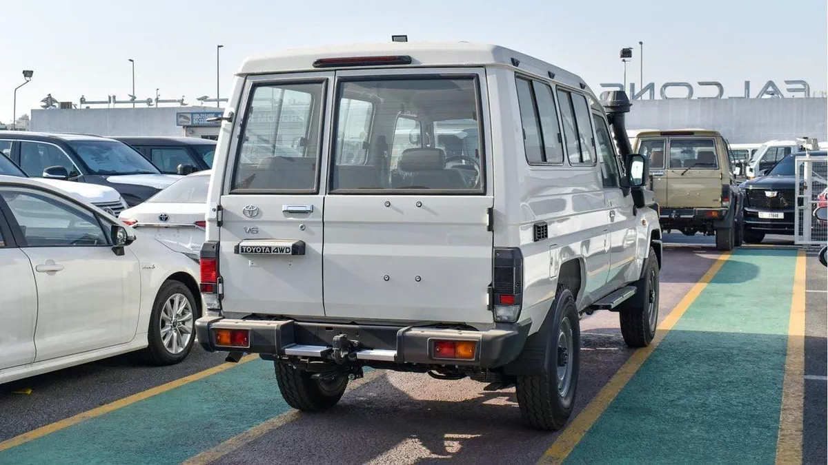 Toyota Land Cruiser 70 LC 78 HARDTOP 4.0L AT LC78  4.0L Double Tank Auto Transmission-14-0