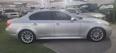 BMW 5-Series 523i 2010 | GCC Specs super clean car with M KIT-1