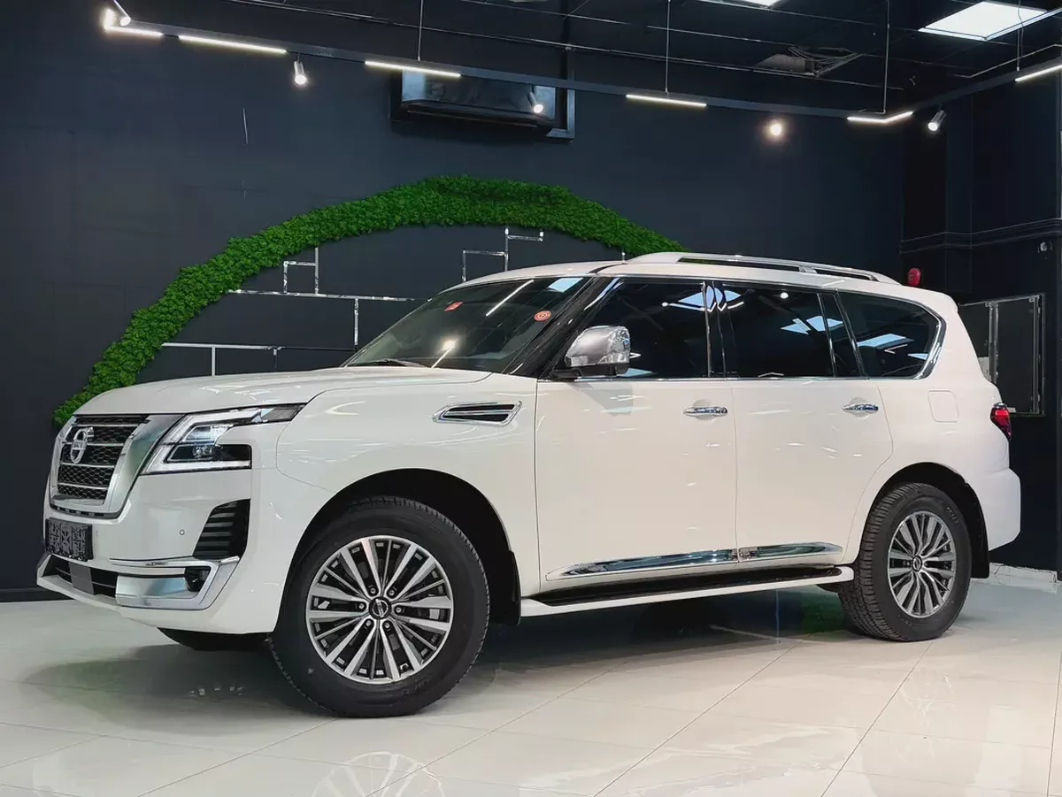 Nissan Patrol 2020 SE Platinum City | GCC Specs | Pristine Condition