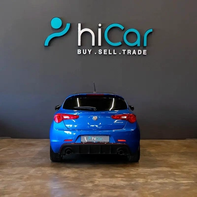 AED 861 P.M • 0% Downpayment • Alfa Romeo Giulietta Veloce • 1 Year Warranty-12