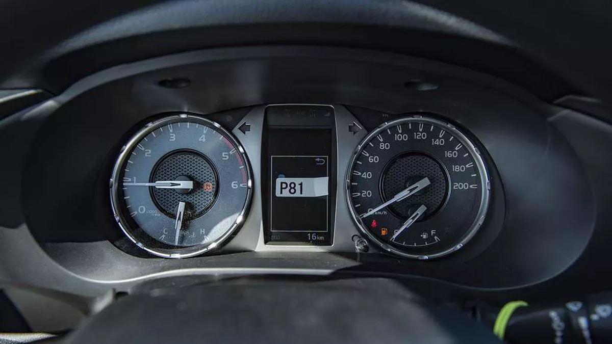 2026 Toyota Hilux-1-1