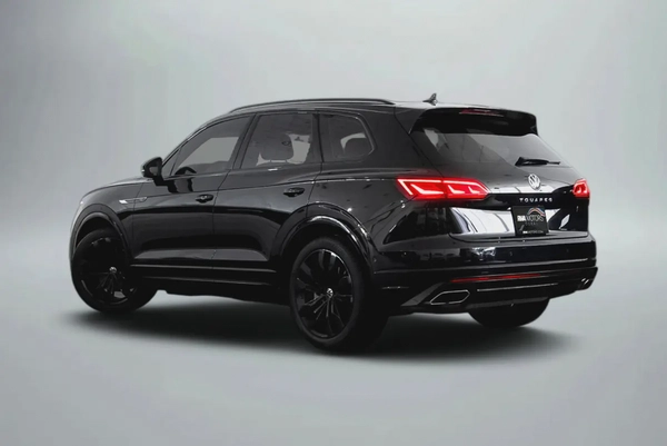 2023 Volkswagen Touareg R-Line - GCC Specs - Like New!
