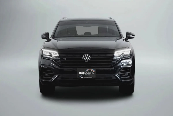 2023 Volkswagen Touareg R-Line - GCC Specs - Like New!