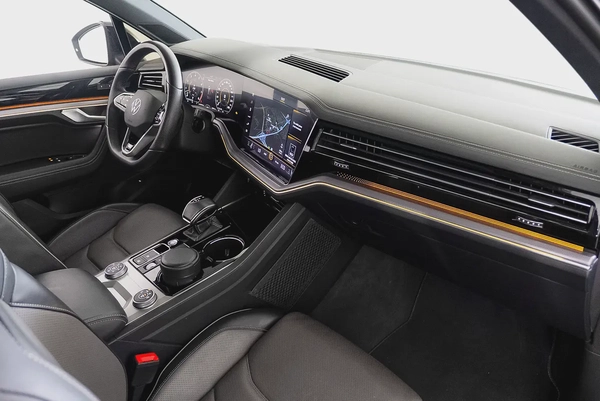 2023 Volkswagen Touareg R-Line - GCC Specs - Like New!