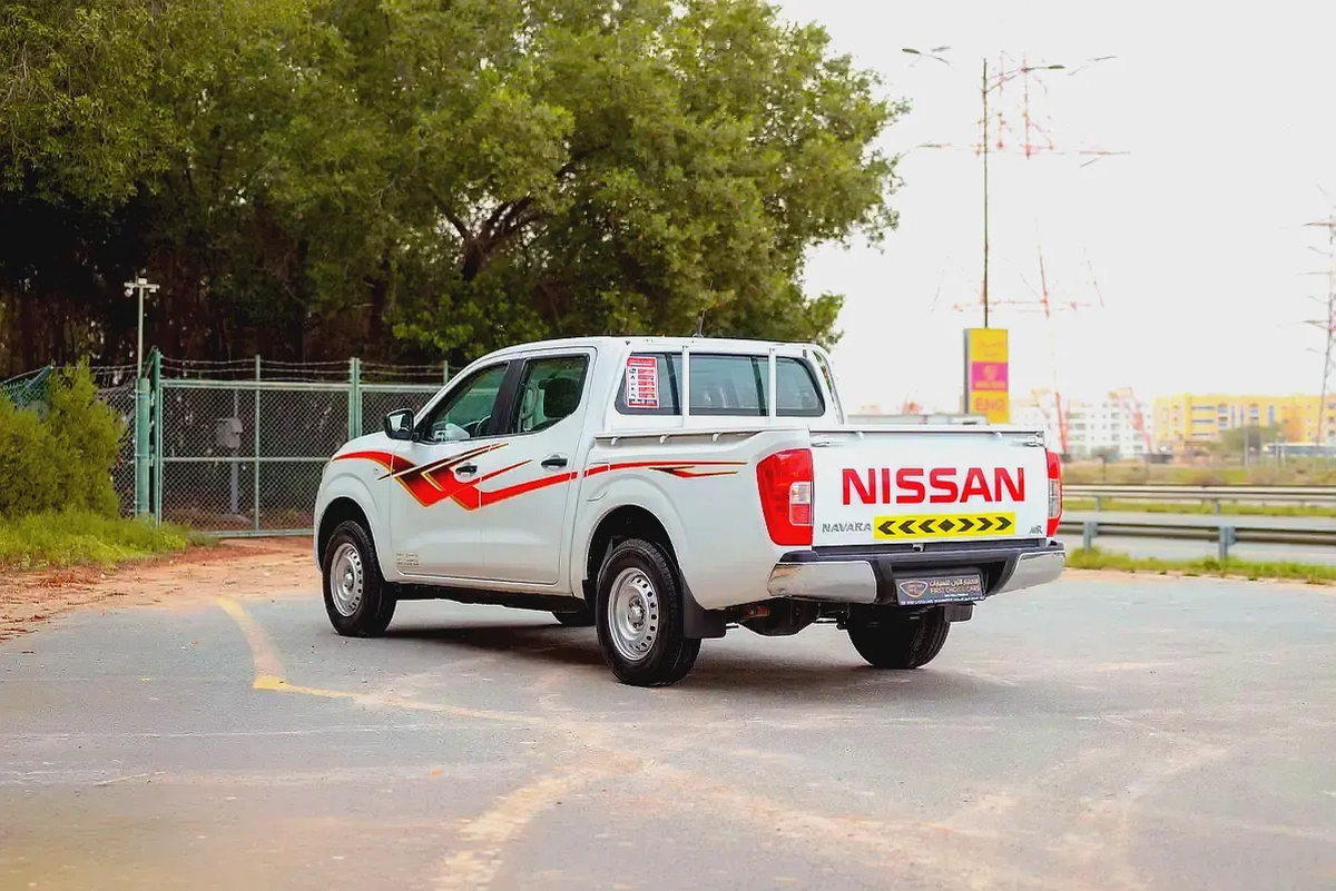 Navara | Double Cabin SE 4X2 | Manual | GCC Specs | Ref#N73209-3-3