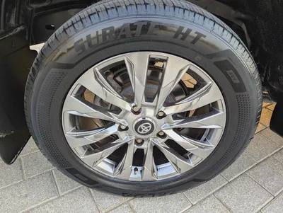 GCC  Toyota Land Cruiser 2019 VXR | 2026 Facelift | GCC Specs | 51,000 KM Excellent Condition-19