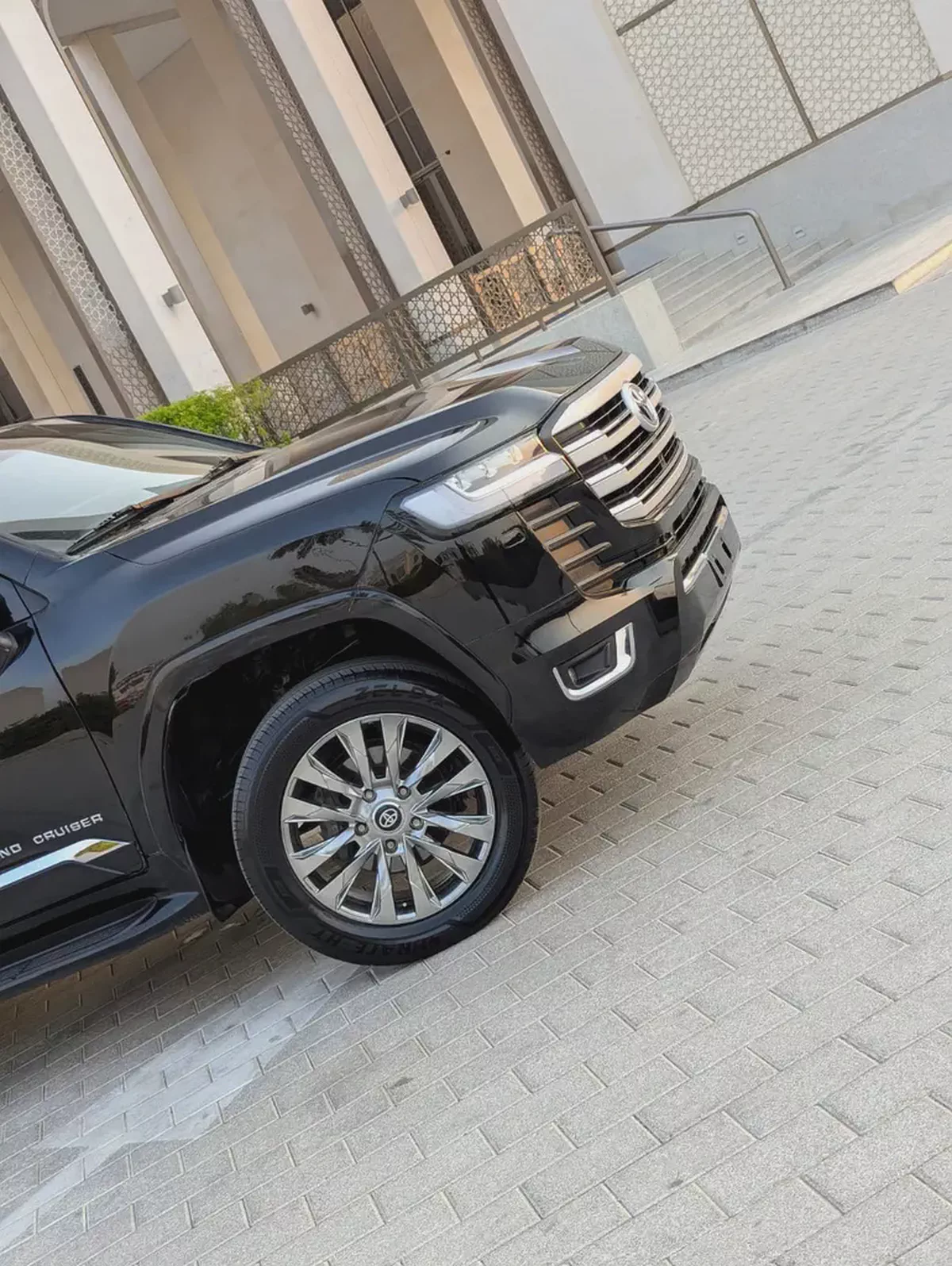 GCC  Toyota Land Cruiser 2019 VXR | 2026 Facelift | GCC Specs | 51,000 KM Excellent Condition-9-9
