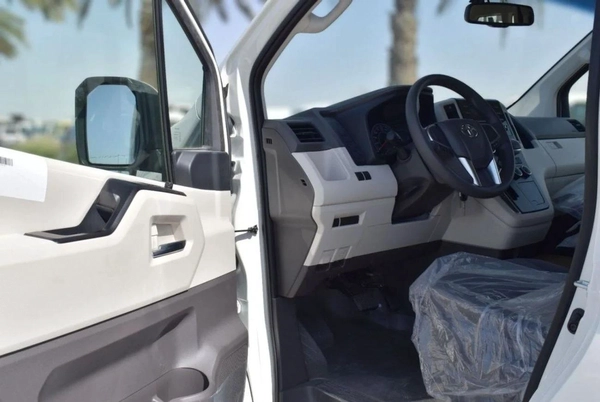 Toyota Hiace 3.5L 14 SETER