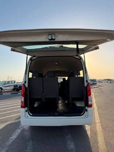 Toyota Hiace  2019 Toyota Hiace 3.5L V6 - Passenger - Patrol Manual - 13 Seater - No Accident Gcc Specs --17