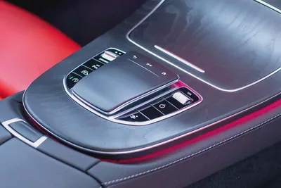 Mercedes Benz E200 Coupe | 2023 | 29,000 km-15