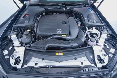 Mercedes Benz E200 Coupe | 2023 | 29,000 km-16