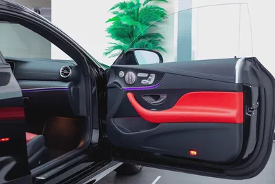 Mercedes Benz E200 Coupe | 2023 | 29,000 km-8