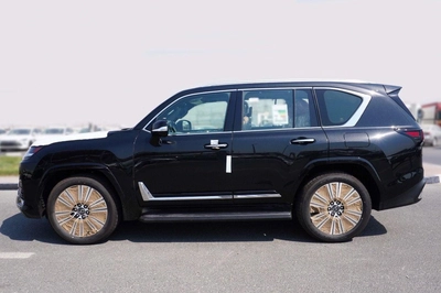 Lexus LX600 SIGNATURE-3