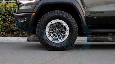 ( For Export ) 2026 RAM 1500 RHO HURRICANE H.O 3.0TT GCC BRAND NEW-15