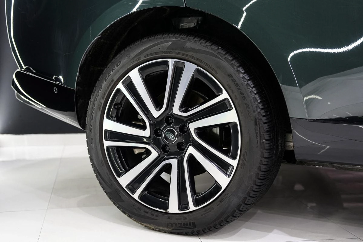 Land Rover Range Rover Vogue HSE P400-4-4