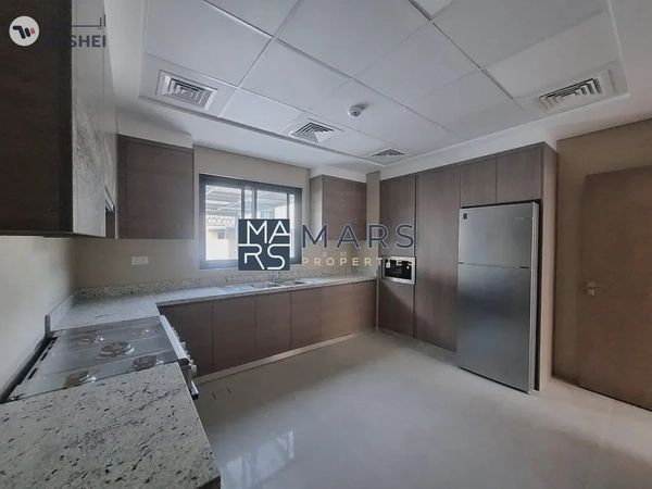 🌟 Spacious 3-Bedroom Townhouse in Eco-Friendly Sharjah Sustainable City - AED 120,000/Year 🌿