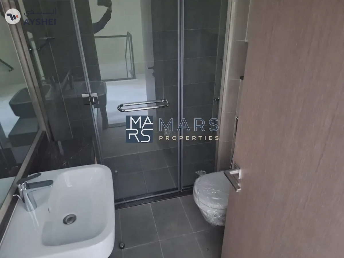🌟 Spacious 3-Bedroom Townhouse in Eco-Friendly Sharjah Sustainable City - AED 120,000/Year 🌿-5-5