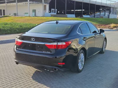 Lexus Es 350 2013 US Specs Very Neat and Clean Premium Condition Wifh Low KM Perfect Luxury Sedan-12