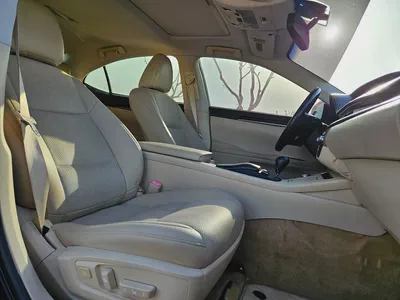 Lexus Es 350 2013 US Specs Very Neat and Clean Premium Condition Wifh Low KM Perfect Luxury Sedan-7