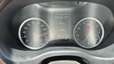 Mercedes-Benz Vito-5