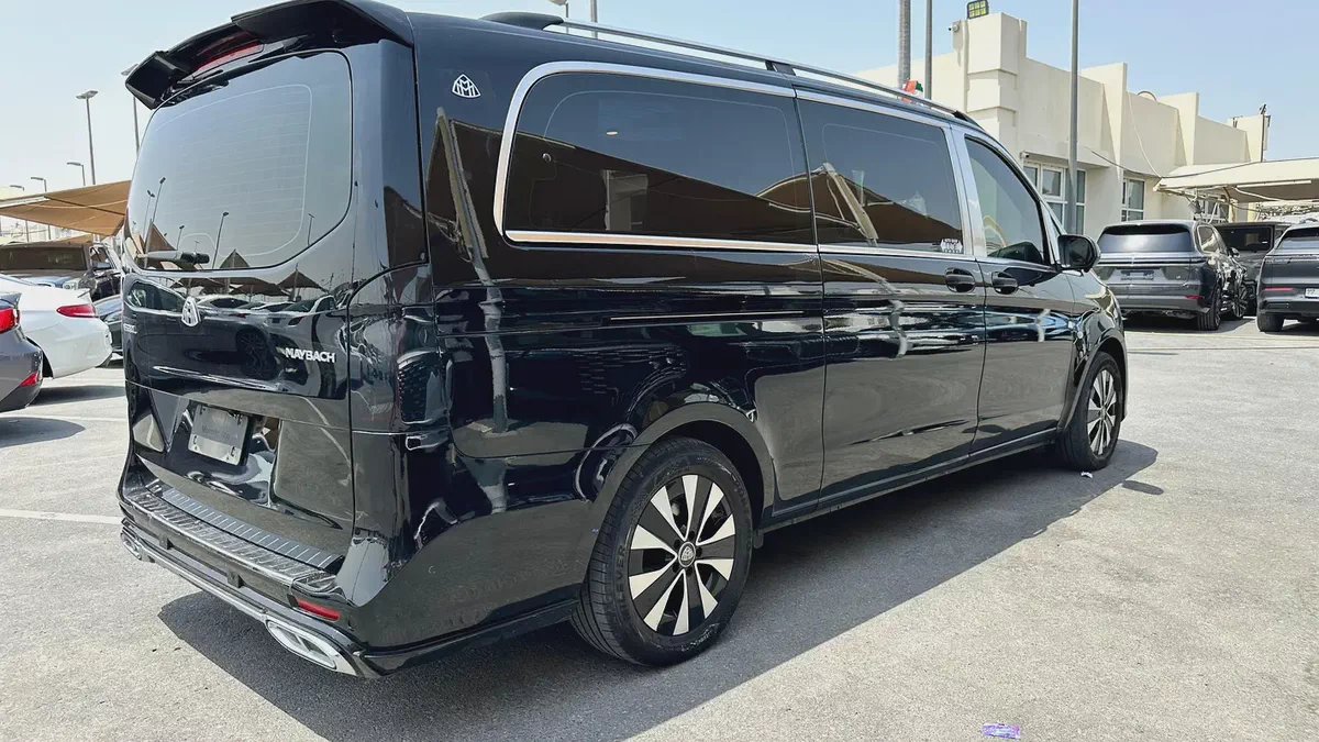 Mercedes-Benz Vito-1-1