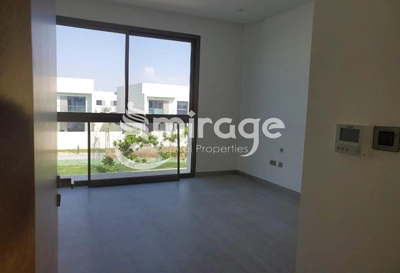 TOWNHOUSE FOR SALE IN THE CEDARS, YAS ACRES-9