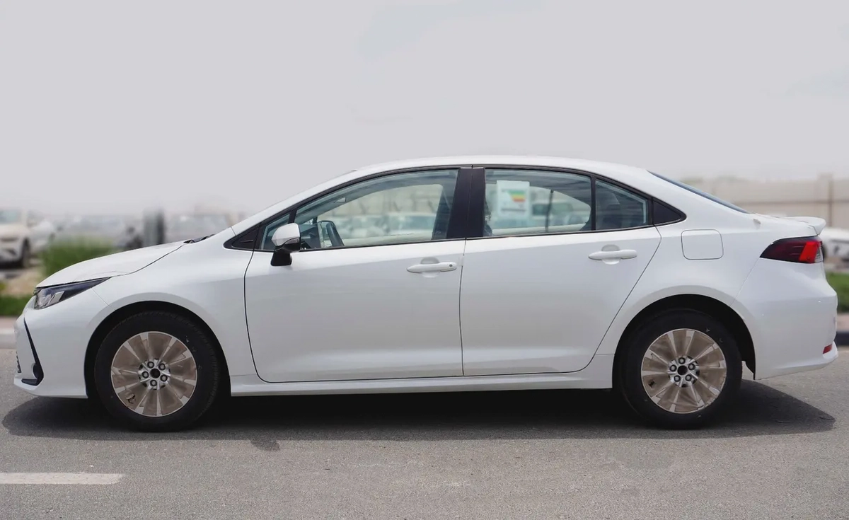 Toyota Corolla 2.0L  XLI 2025 GCC Specs-4-4
