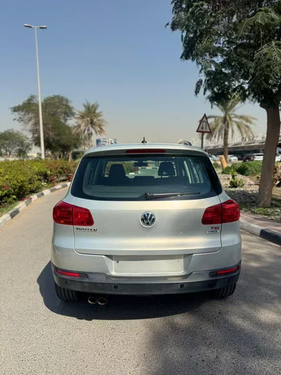 Volkswagen TIGUAN 2016-6