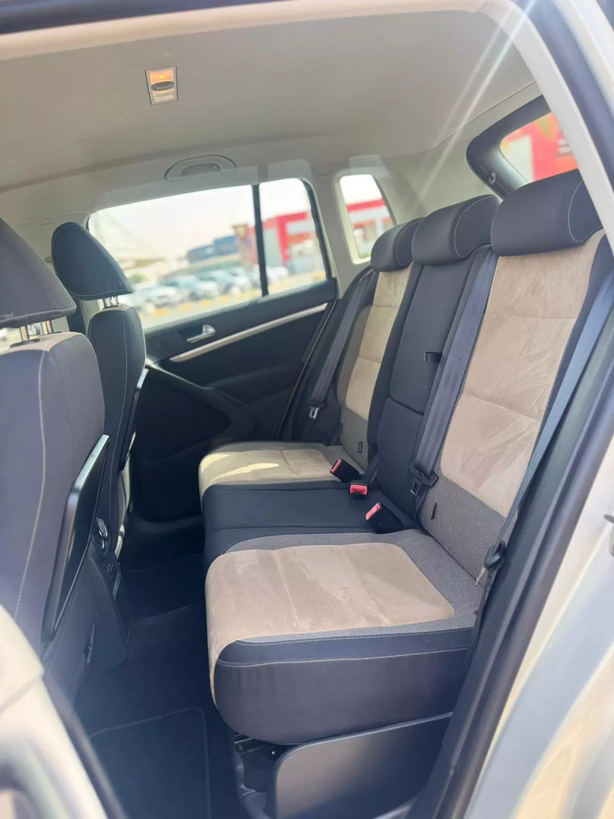 Volkswagen TIGUAN 2016-12-12