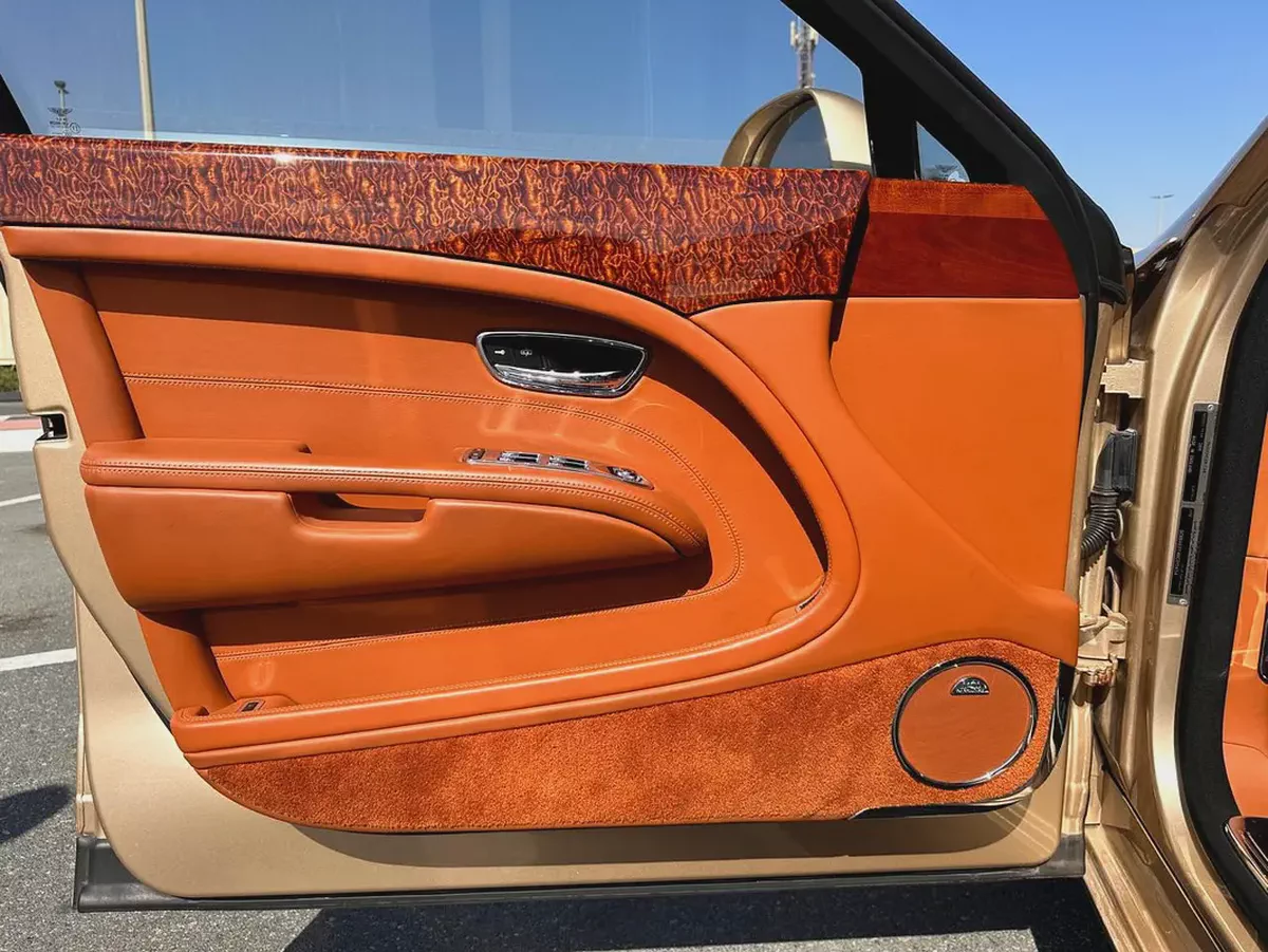 Bentley Mulsanne Special Edition 2011 - GCC Specs - Pristine Condition-9-9